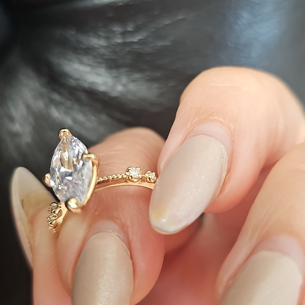 AAA Crystal Marquise Cubic Zirconia Ring Engagement Wedding Jewelry - Picture 5 of 6